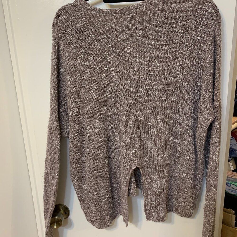 Express Size Large Sweater - Picture 4 of 5